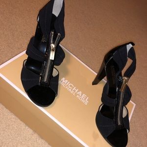 Michael kors heels size 5.5